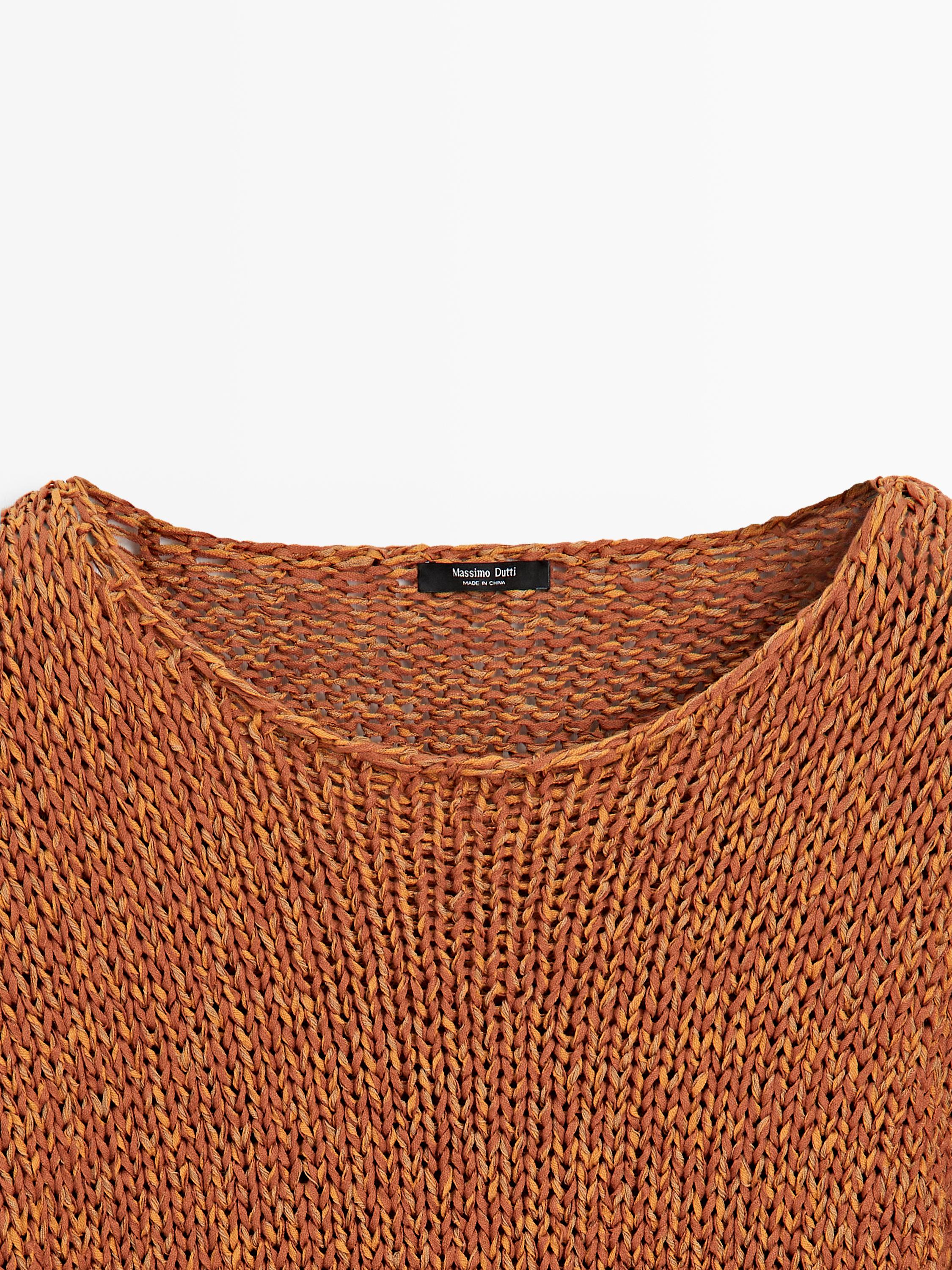 Pull en maille ajourée avec du coton
